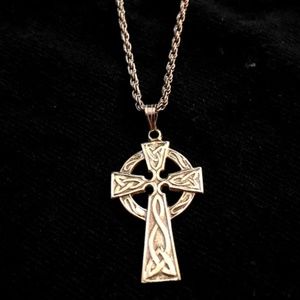 White Gold Rope Chain with Celtic Cross